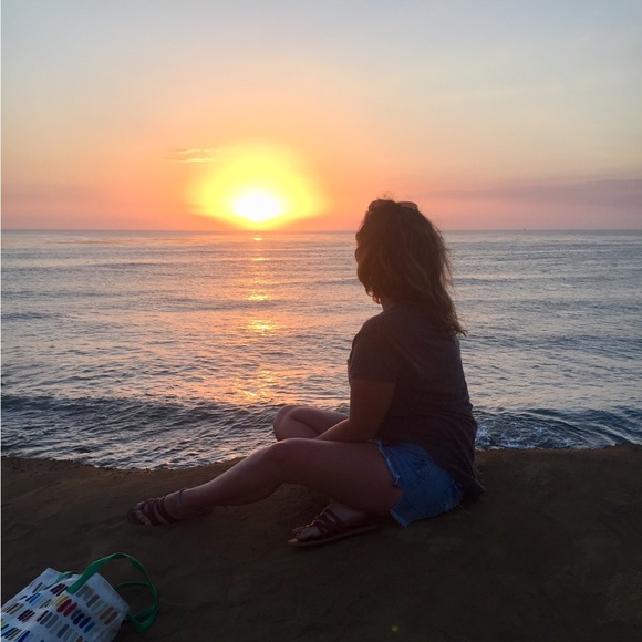 Meet Your Posher - Picture 10 of 13